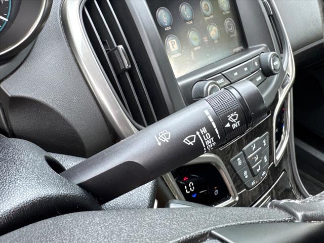 2015 Buick LaCrosse Base