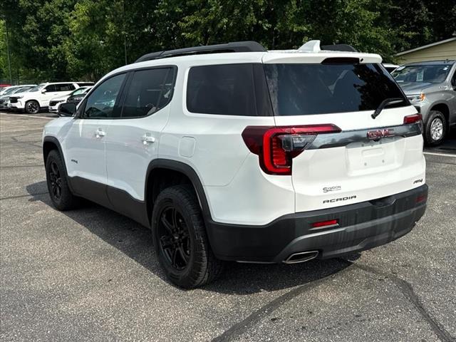 2023 GMC Acadia AT4