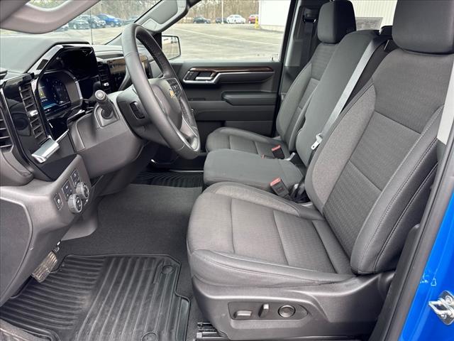 2025 Chevrolet Silverado 1500 