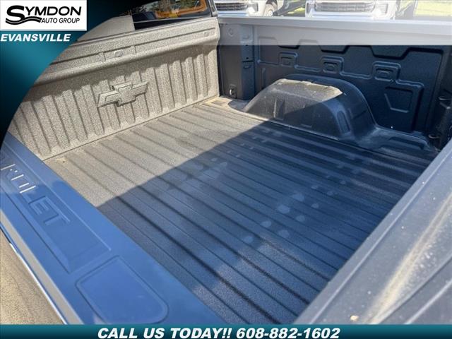 2025 Chevrolet Silverado 1500 LTZ