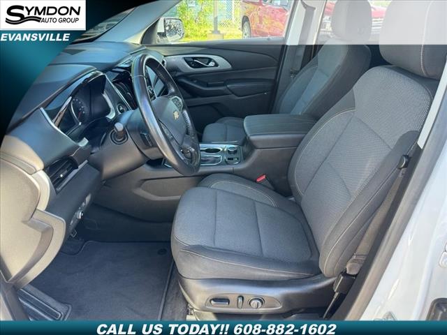 2021 Chevrolet Traverse LT Cloth
