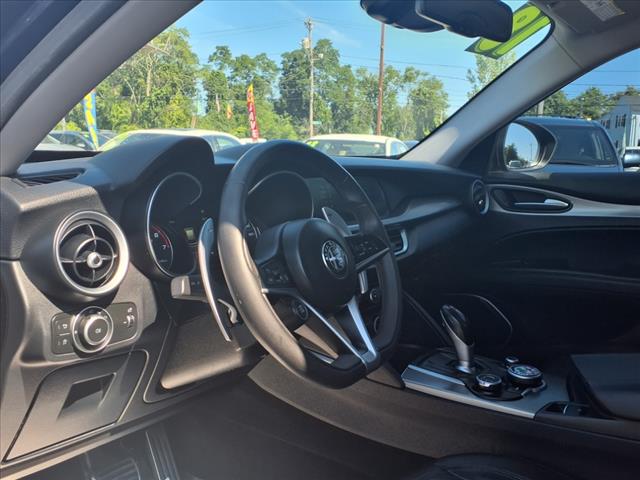 2018 Alfa Romeo Stelvio AWD SPORT