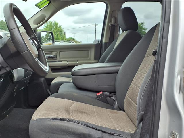 2011 RAM 1500 4X4 SLT 4DR