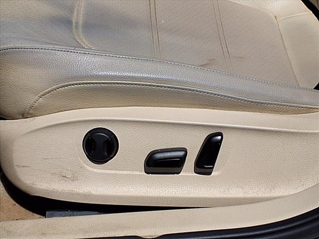 2012 Volkswagen Passat SE