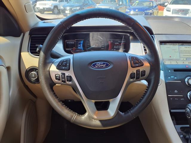 2016 Ford Taurus SEL