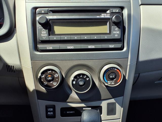 2012 Toyota Corolla LE