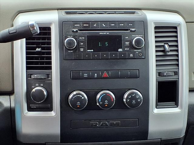 2011 RAM 1500 4X4 SLT 4DR