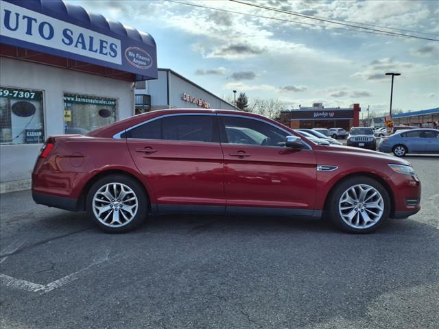 2015 Ford Taurus Limited