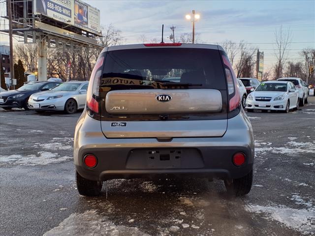 2019 Kia Soul Base