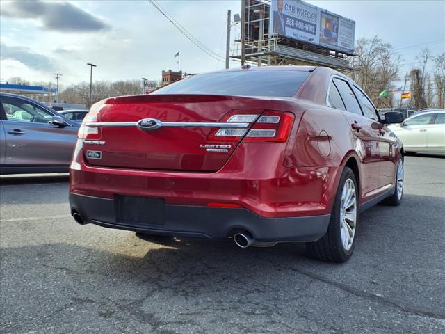 2015 Ford Taurus Limited