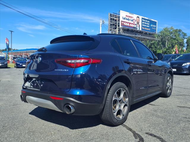 2018 Alfa Romeo Stelvio AWD SPORT