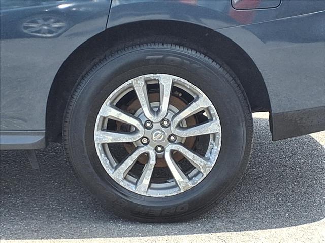 2014 Nissan Pathfinder SL
