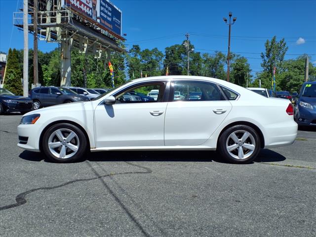 2012 Volkswagen Passat SE
