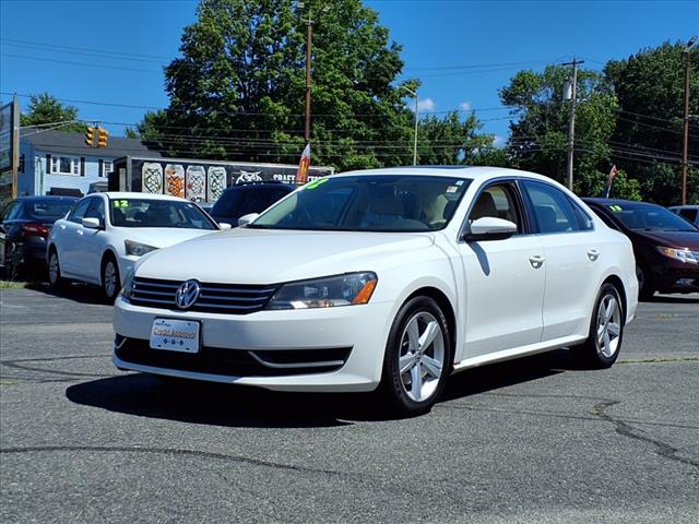 2012 Volkswagen Passat SE