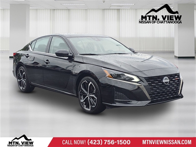 2025 Nissan Altima 2.5 SR