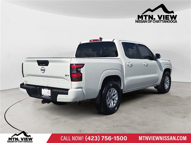 2024 Nissan Frontier SV