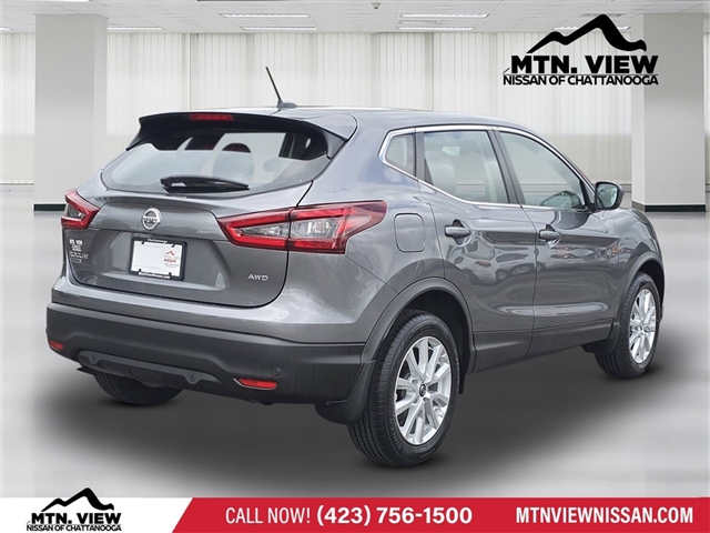 2022 Nissan Rogue Sport S
