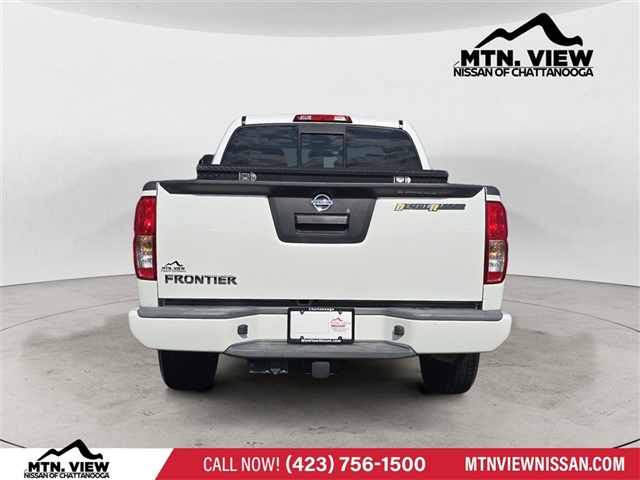 2015 Nissan Frontier Desert Runner