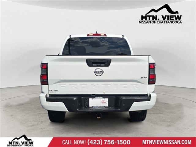 2024 Nissan Frontier SV