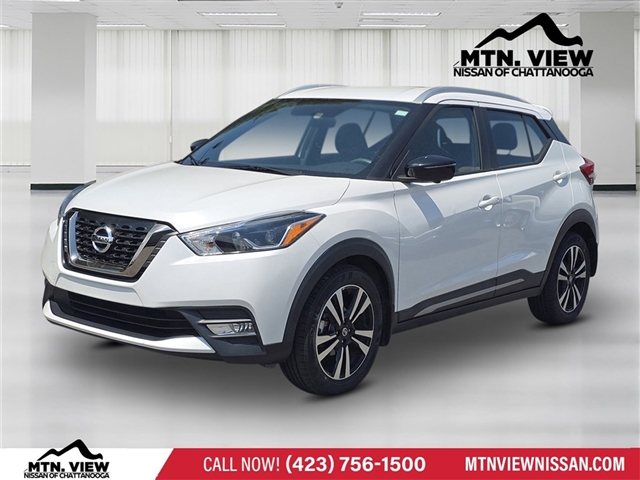 2019 Nissan Kicks SR