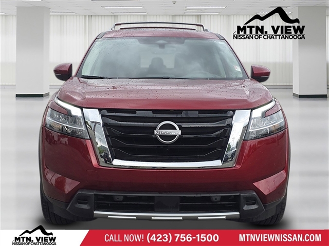2024 Nissan Pathfinder Platinum