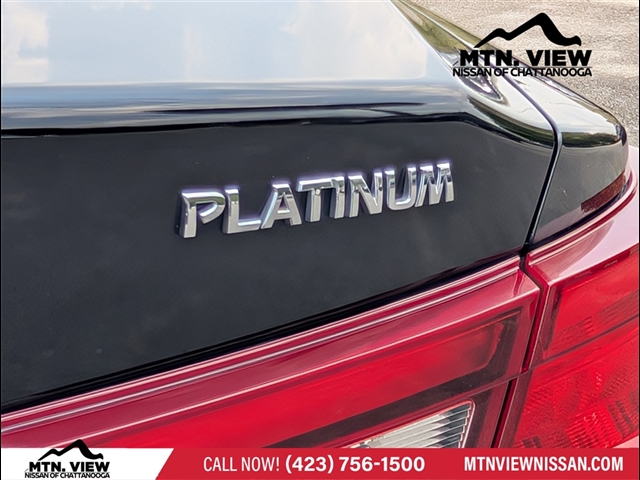 2017 Nissan Maxima Platinum