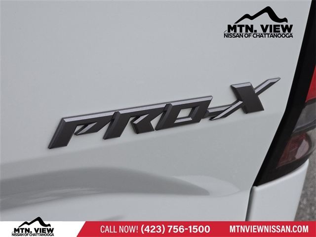 2023 Nissan Frontier PRO-X