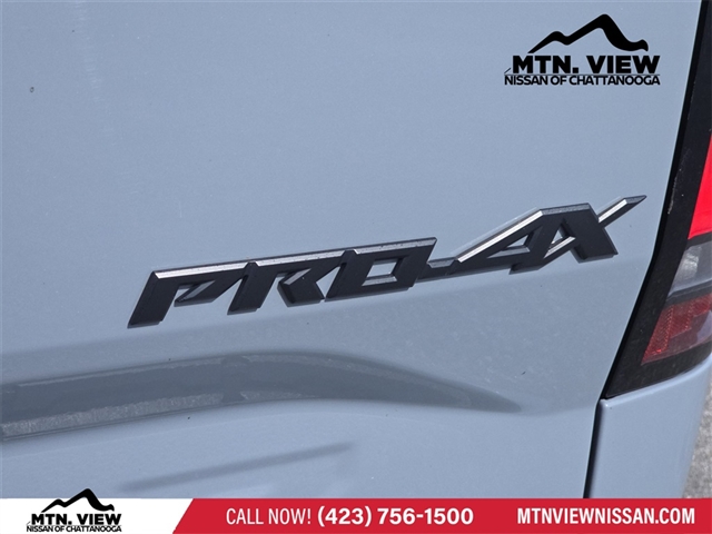 2024 Nissan Frontier PRO-4X