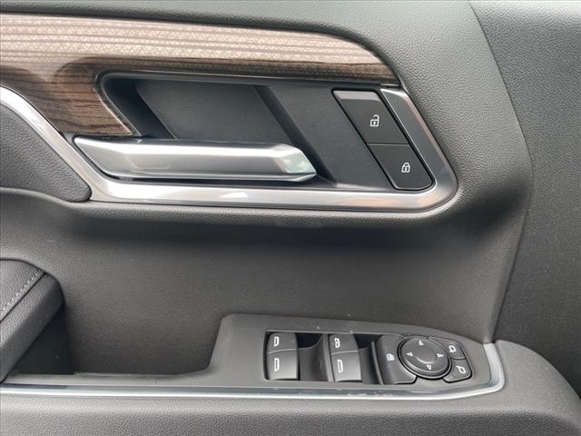 2025 Chevrolet Silverado 1500 LT - Photo 11