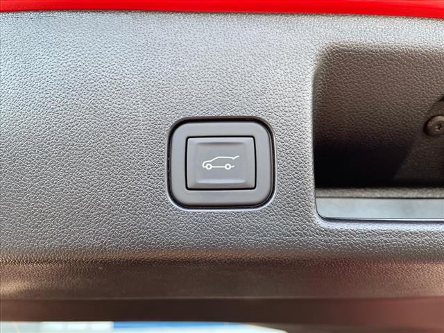 2025 Chevrolet Equinox EV RS - Photo 11