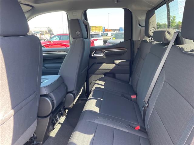 2025 Chevrolet Silverado 1500 LT - Photo 14