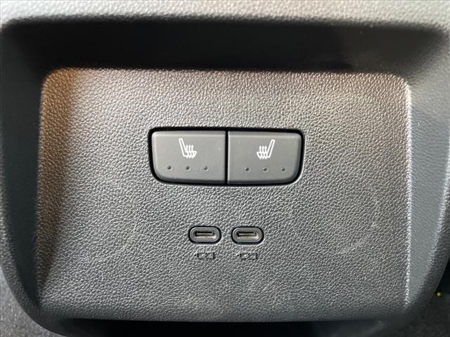 2025 Chevrolet Equinox EV RS - Photo 16