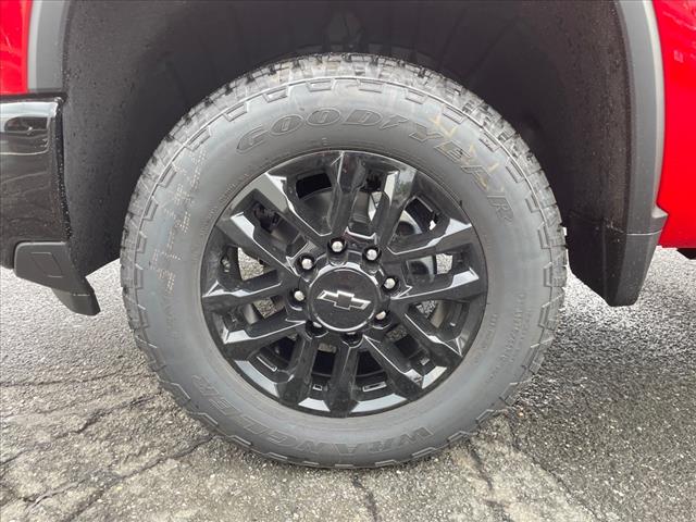 2025 Chevrolet Silverado 2500HD Custom - Photo 22