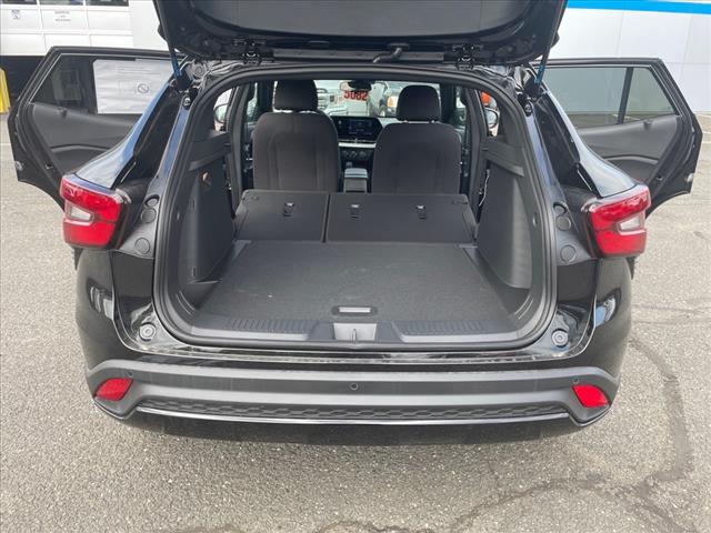 2025 Chevrolet Trax RS