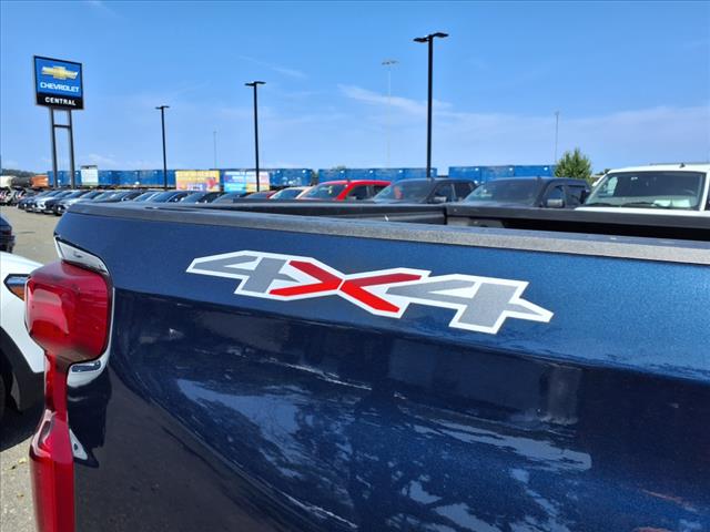 2022 Chevrolet Silverado 1500 Limited Custom