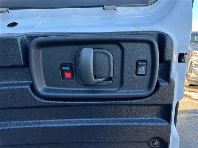 2024 Chevrolet Express 2500