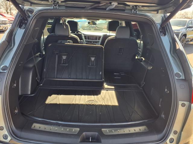 2022 Buick Enclave Essence