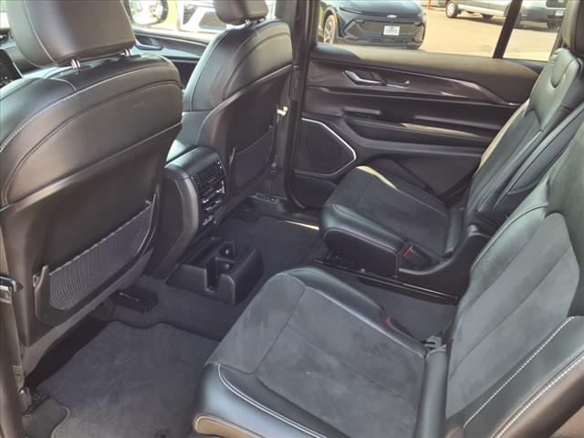 2022 Jeep Grand Cherokee L Altitude