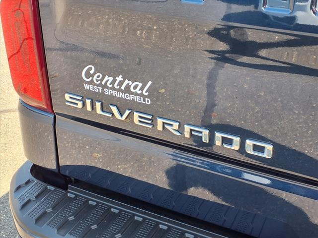 2022 Chevrolet Silverado 1500 Limited Custom