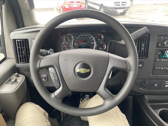 2025 Chevrolet Express 2500