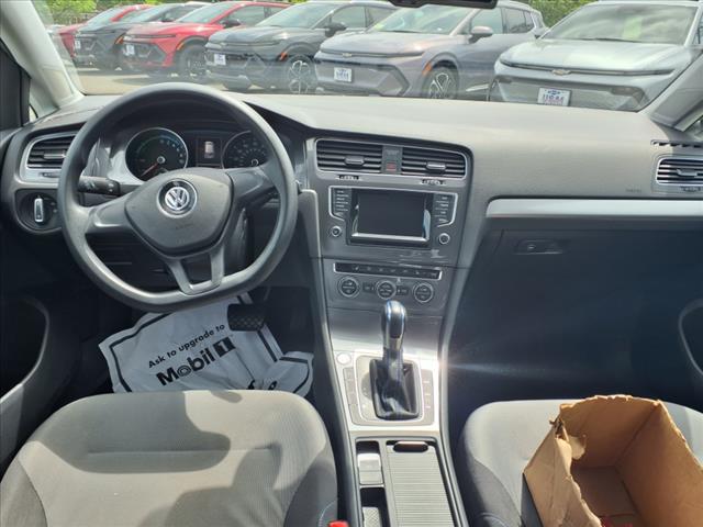 2015 Volkswagen e-Golf Limited Edition