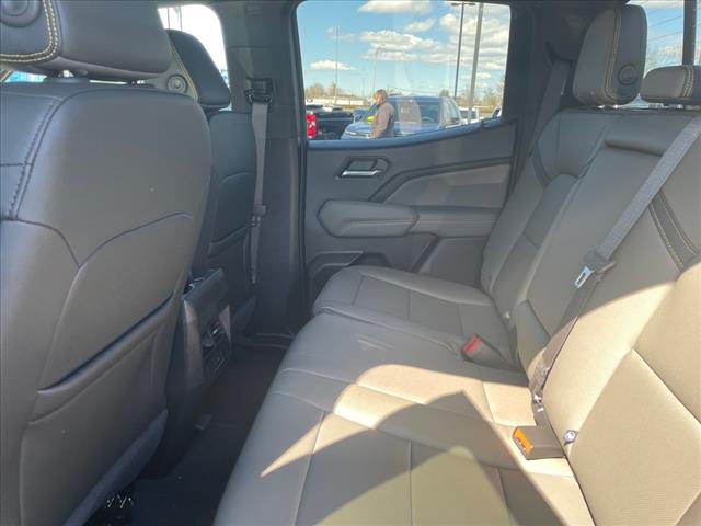 2025 Chevrolet Colorado ZR2