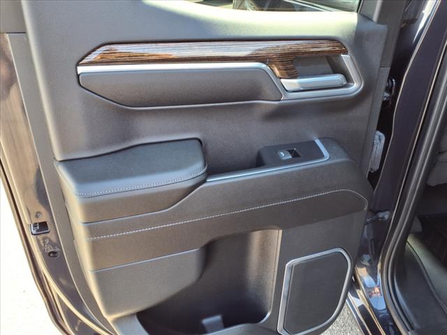 2023 GMC Sierra 1500 Elevation Standard