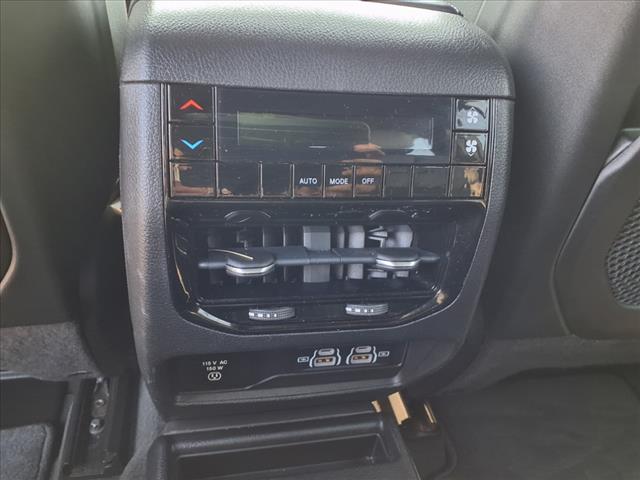 2022 Jeep Grand Cherokee L Altitude