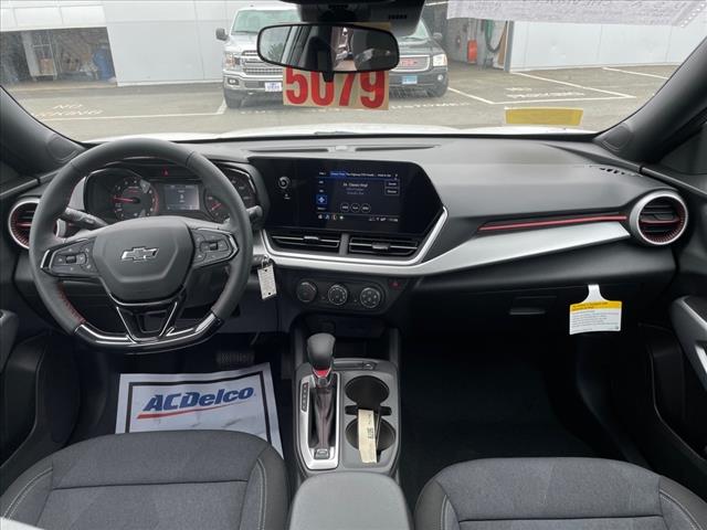 2025 Chevrolet Trax RS