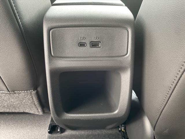 2025 Chevrolet Trax RS