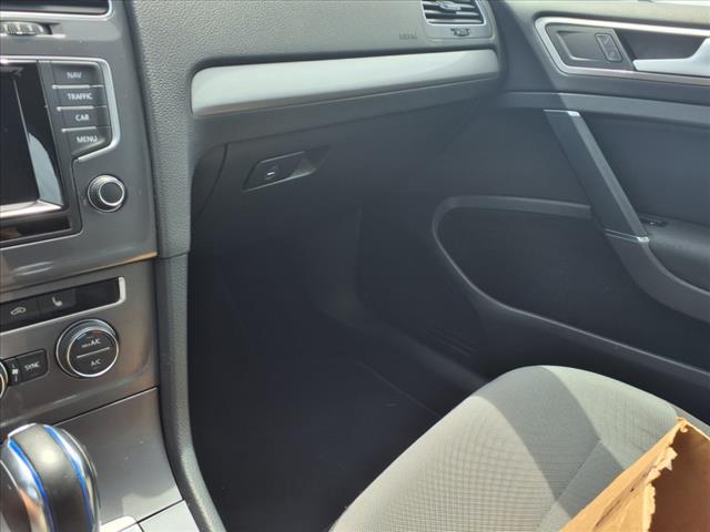 2015 Volkswagen e-Golf Limited Edition
