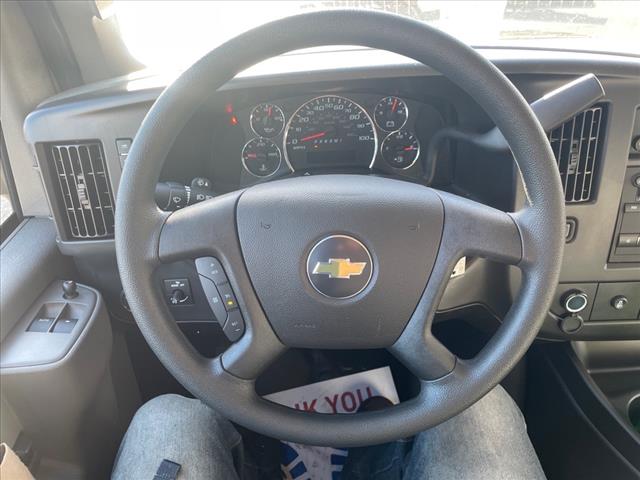 2025 Chevrolet Express 2500