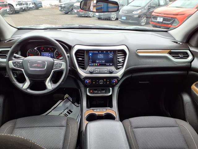 2022 GMC Acadia SLE
