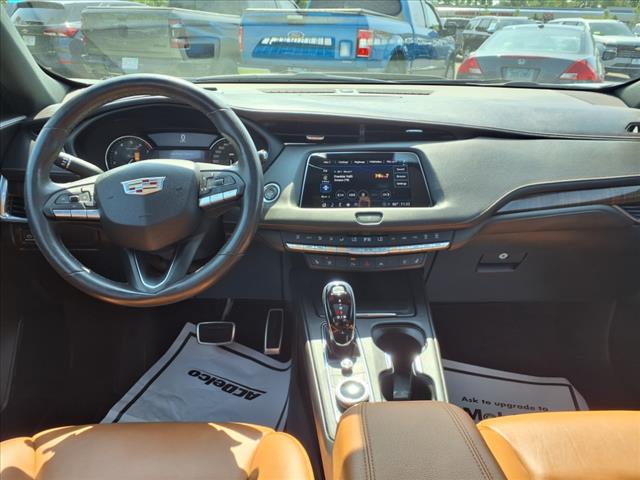 2023 Cadillac XT4 Sport